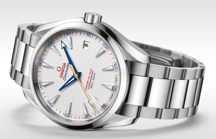 欧米茄调日期时针要在7点吗(正确的调节方法)（图）