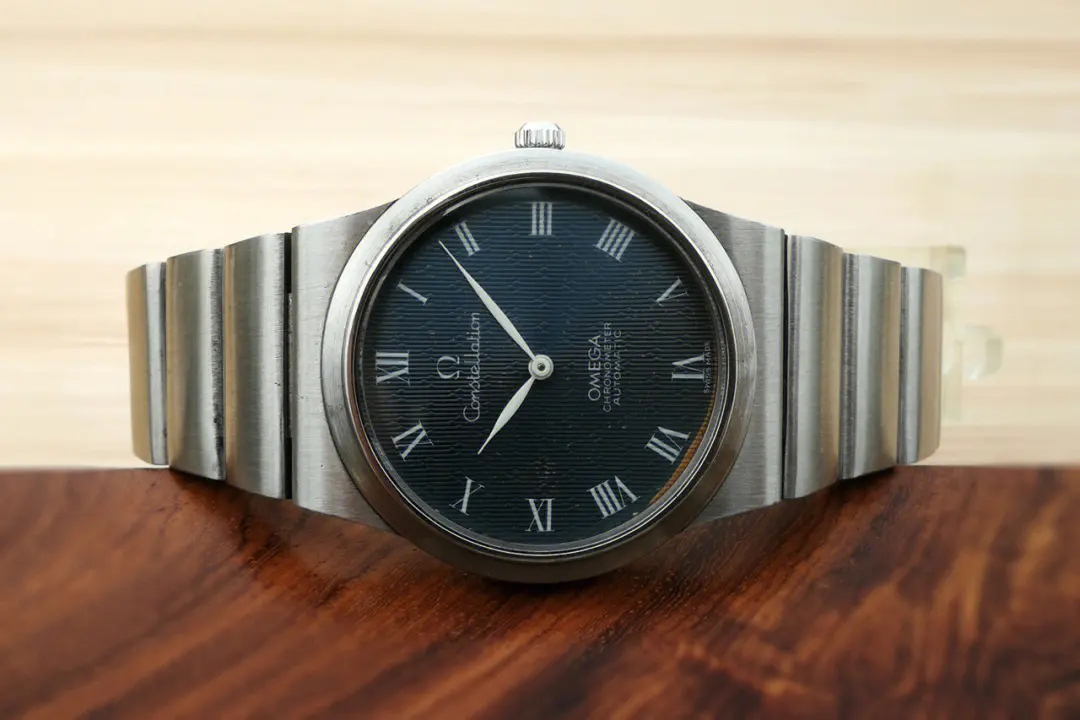 欧米茄手表表蒙怎么拆？（拆卸手表表蒙的方法）