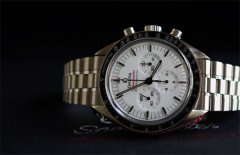 欧米茄腕表遭遇水渍？专业修复指南深入解读