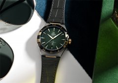 焕新您的欧米茄腕表：轻松解决表盘划痕问题